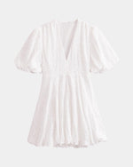 Anastasie | Robe mini brodées à manches volantées